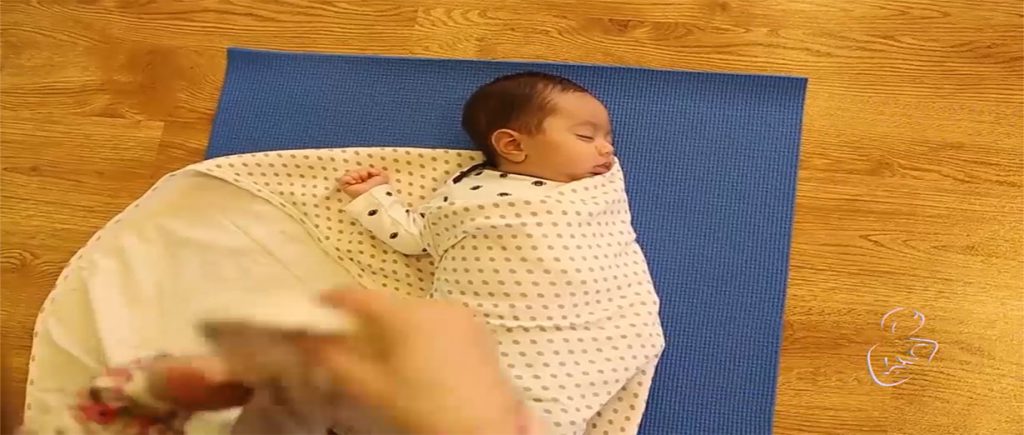 نحوه صحیح قنداق کردن نوزاد