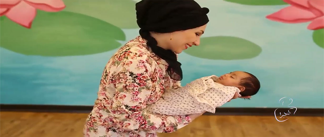 آیا برای خواب آرام، کودک را قنداق کنیم؟