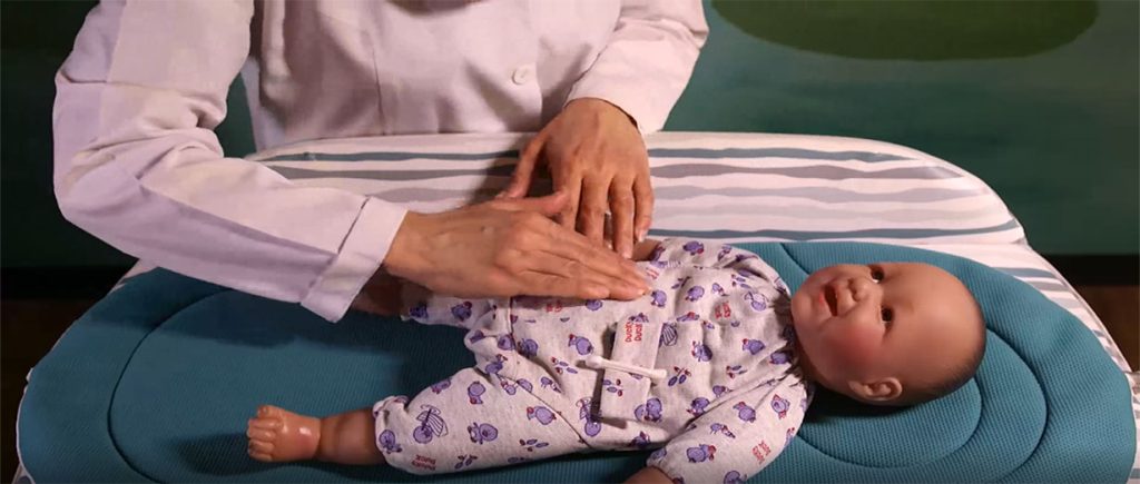 آموزش تکنیک های ماساژ نوزاد