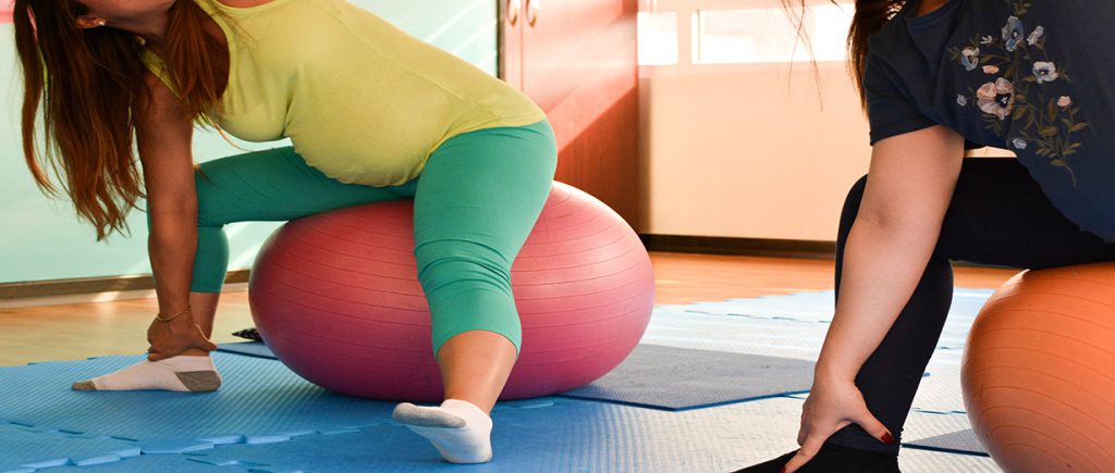 حکا داینامیک (حرکات کششی اصلاحی برای آمادگی زایمان طبیعی)