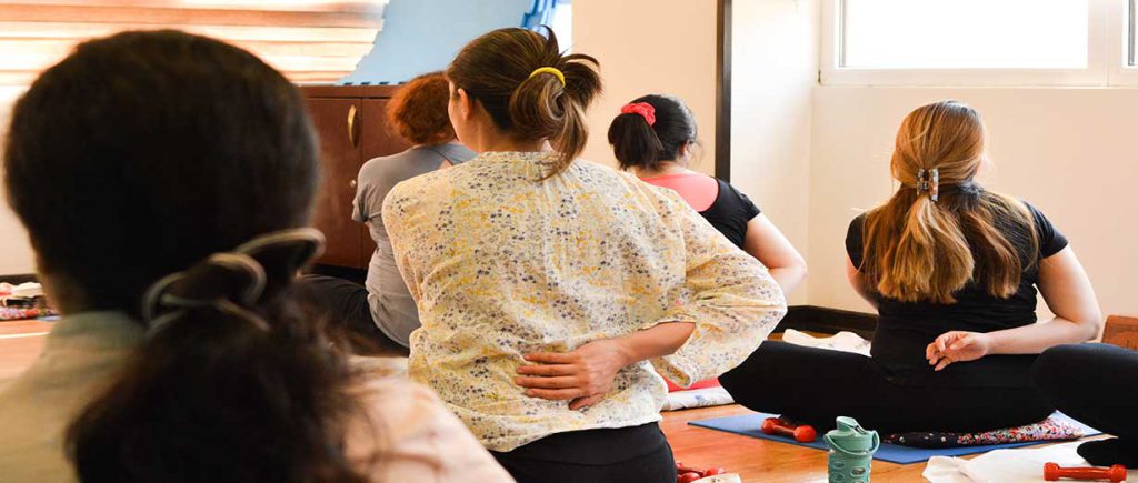 حکا بارداری (حرکات کششی اصلاحی دوران بارداری) (یوگا بارداری)