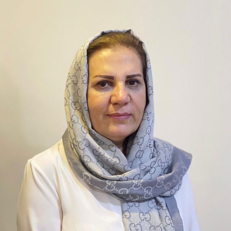 فیروزه روستا